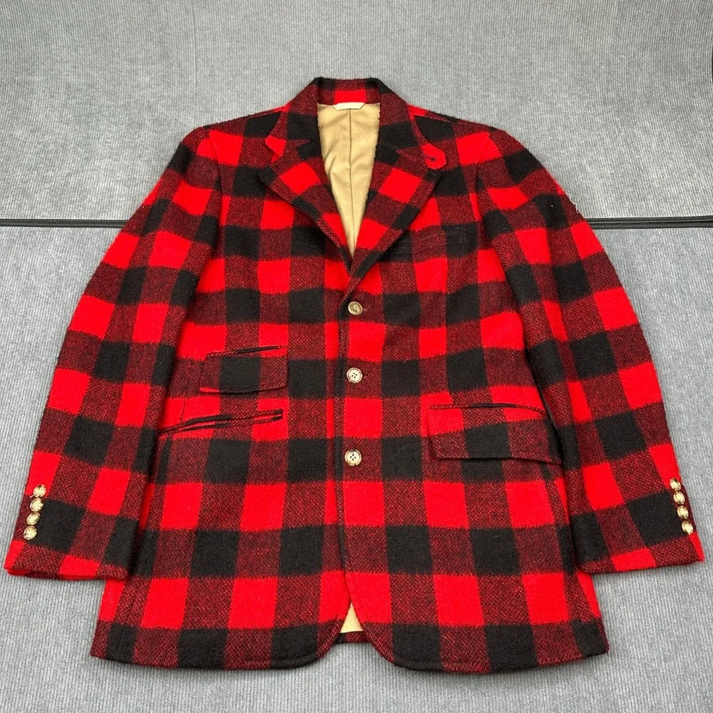Vintage‎ Red Black Buffalo Plaid Wool Blazer Jacket Gold Crest Buttons Mens M